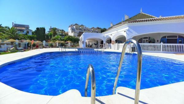 Hotel Bajamar Ancladero Playa Nerja Exterior foto
