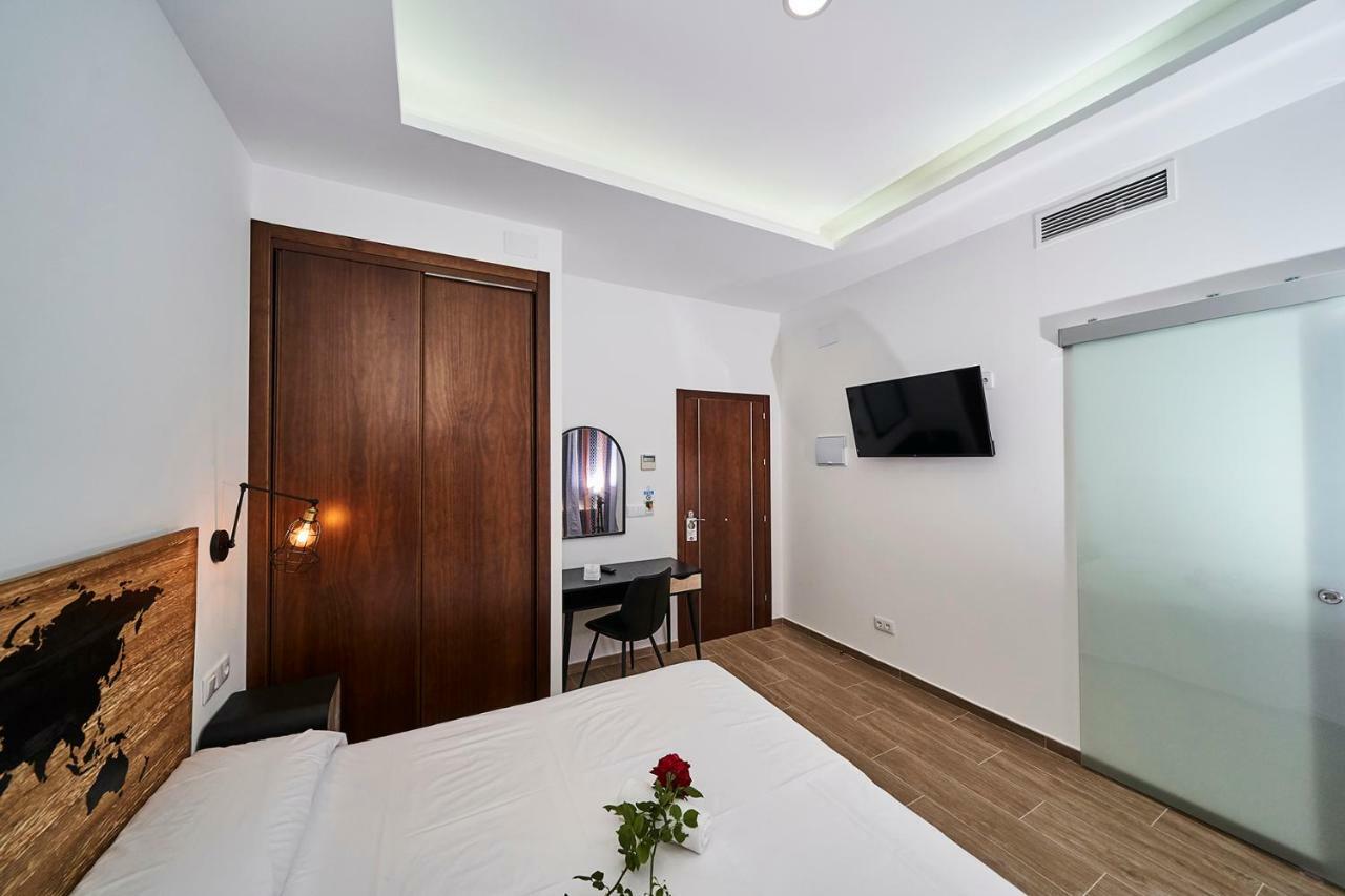 Hotel Bajamar Ancladero Playa Nerja Exterior foto